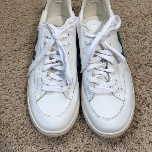 Veja V-12 White Leather Sneakers with Green Accents - Picture 6 of 10